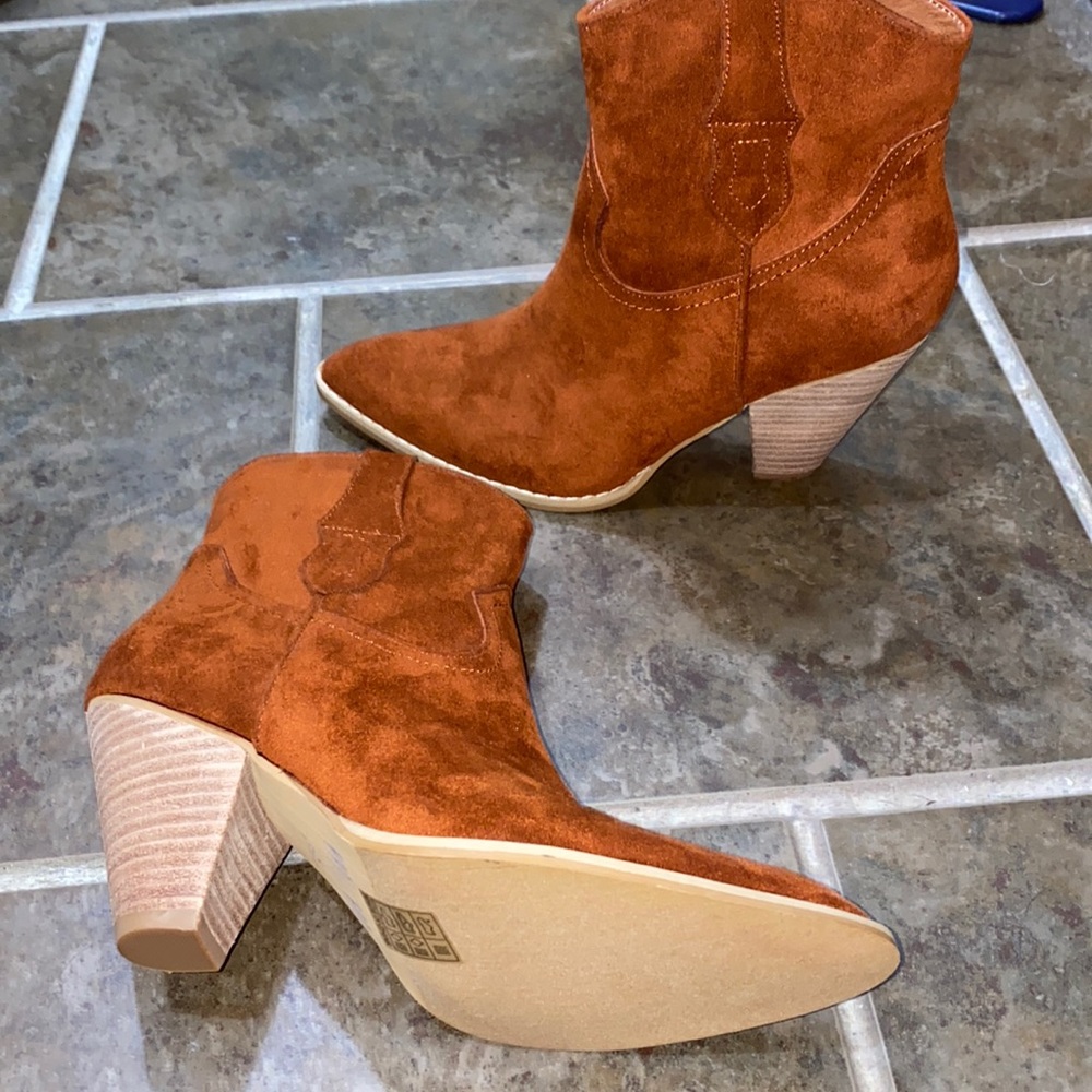 Red Cowgirl boots